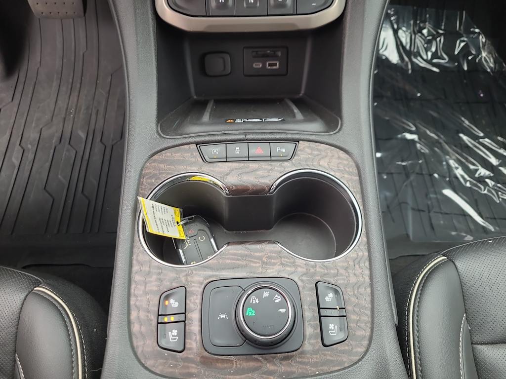 Thumbnail: 2021 GMC Acadia - 15