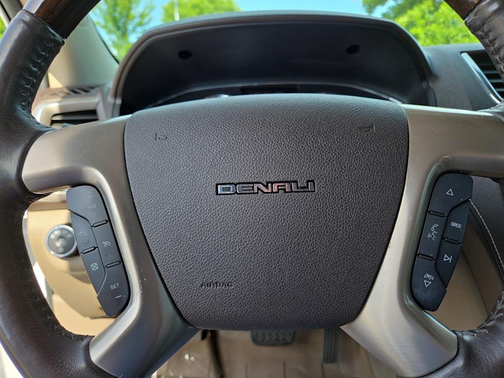 Thumbnail: 2016 GMC Acadia - 29