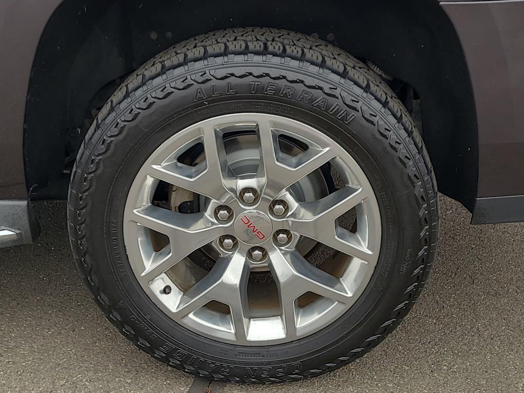 Thumbnail: 2015 GMC Yukon XL - 8