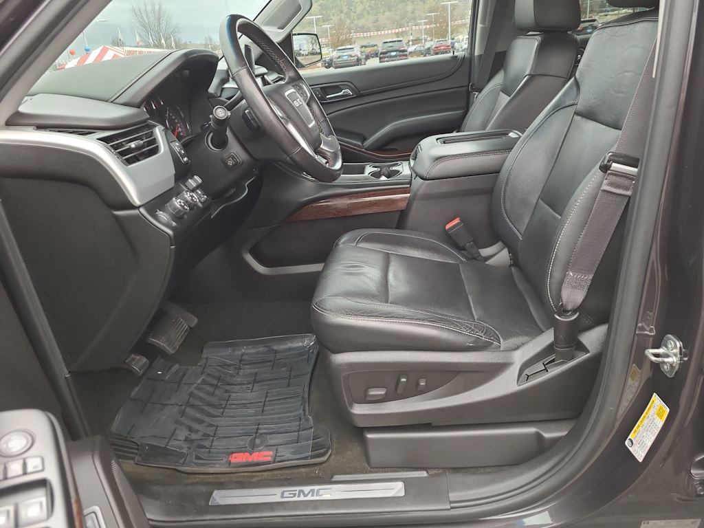 Thumbnail: 2015 GMC Yukon XL - 11