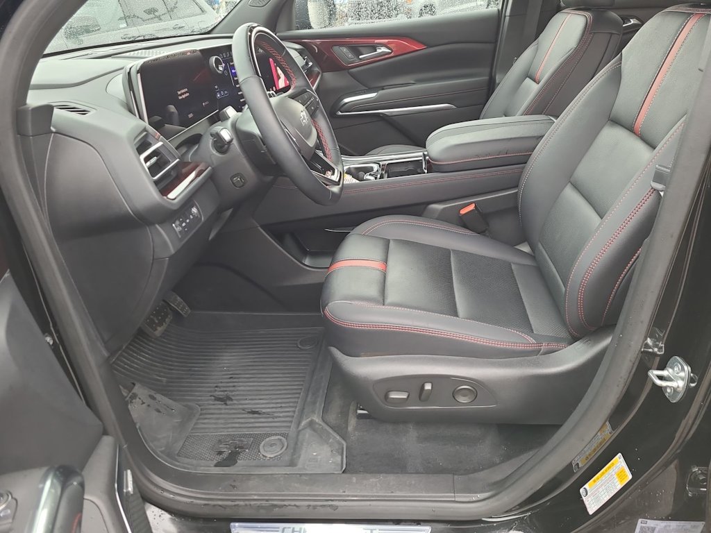 Thumbnail: 2025 Chevrolet Traverse - 11