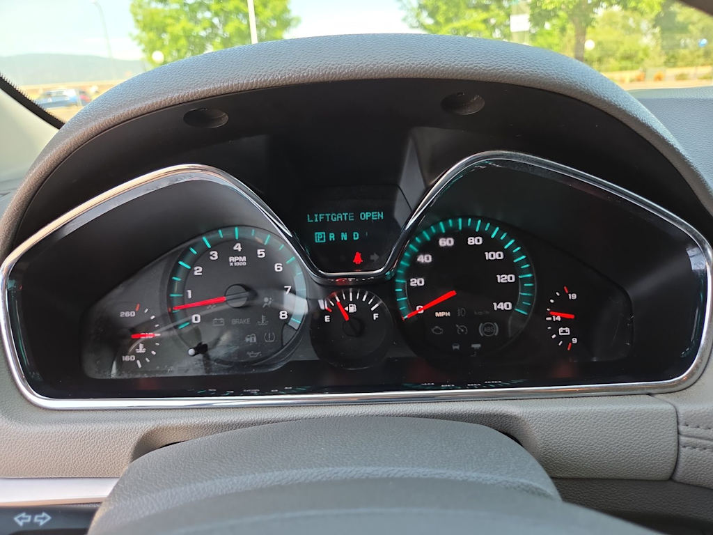 Thumbnail: 2015 Chevrolet Traverse - 15