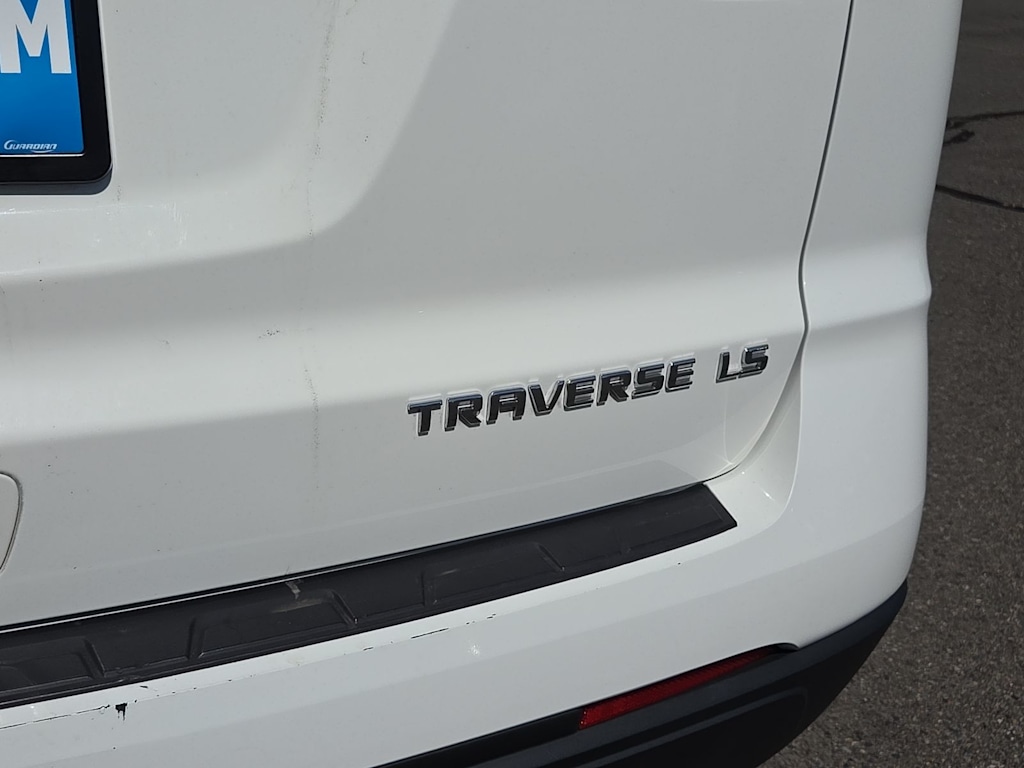 Thumbnail: 2015 Chevrolet Traverse - 7