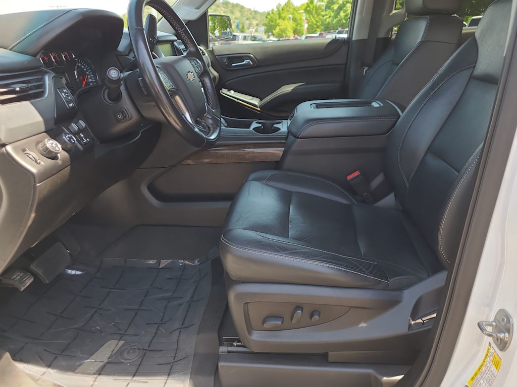 Thumbnail: 2019 Chevrolet Tahoe - 11