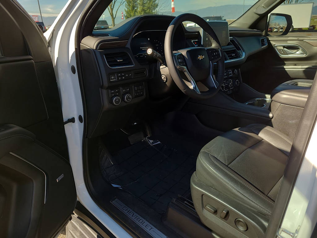 Thumbnail: 2022 Chevrolet Suburban - 2