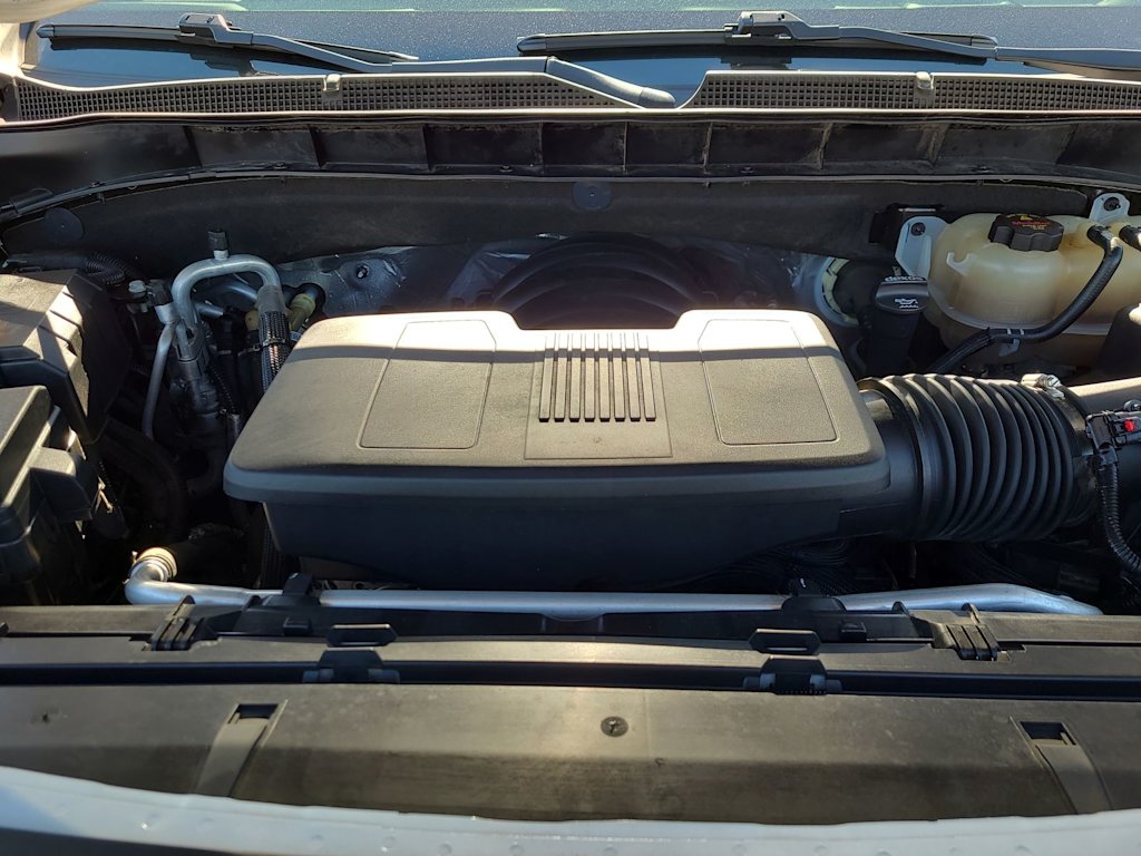 Thumbnail: 2022 Chevrolet Suburban - 9