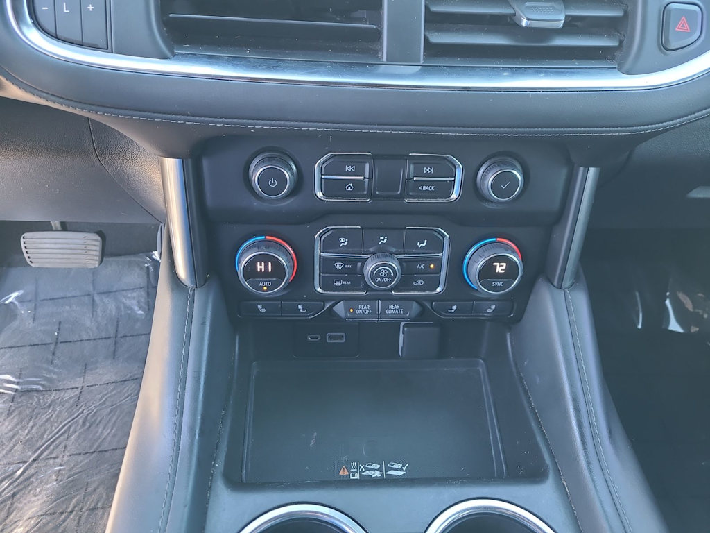 Thumbnail: 2022 Chevrolet Suburban - 29