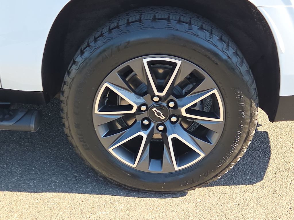 Thumbnail: 2021 Chevrolet Suburban - 8