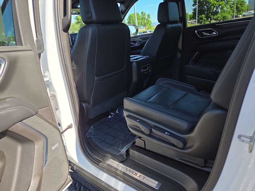 Thumbnail: 2021 Chevrolet Suburban - 12