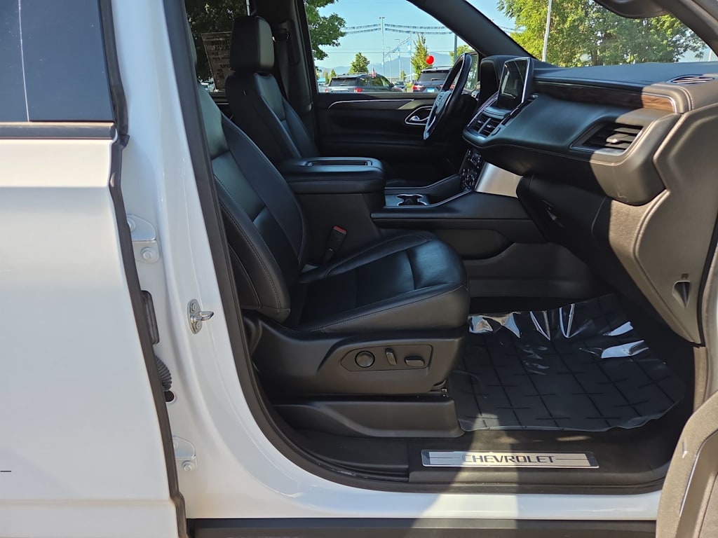 Thumbnail: 2021 Chevrolet Suburban - 11