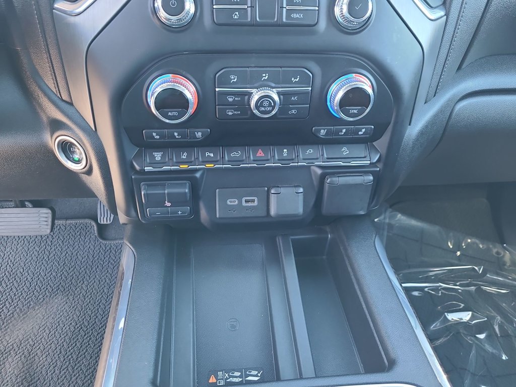 Thumbnail: 2022 GMC Sierra 3500 - 29