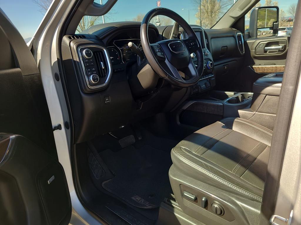 Thumbnail: 2022 GMC Sierra 3500 - 9