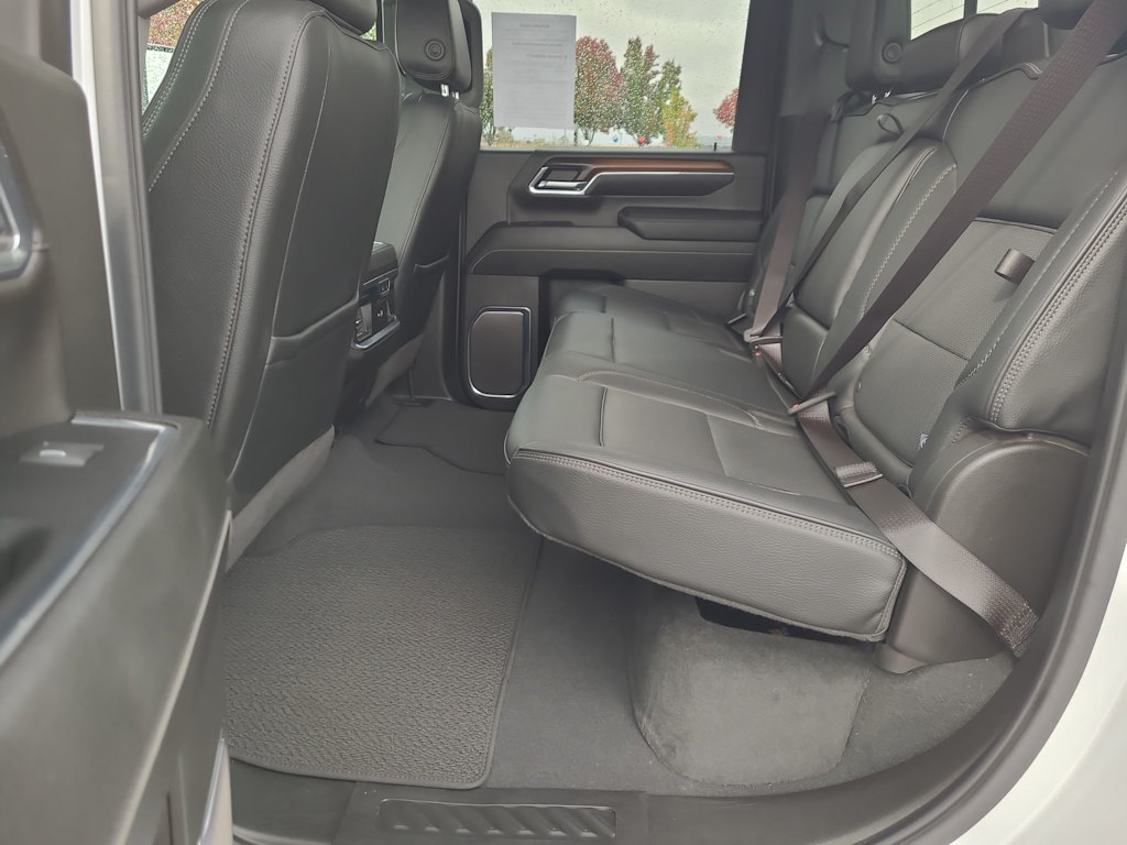 Thumbnail: 2024 GMC Sierra 3500 - 28