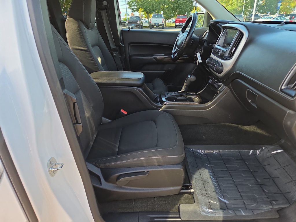 Thumbnail: 2016 GMC Canyon - 12