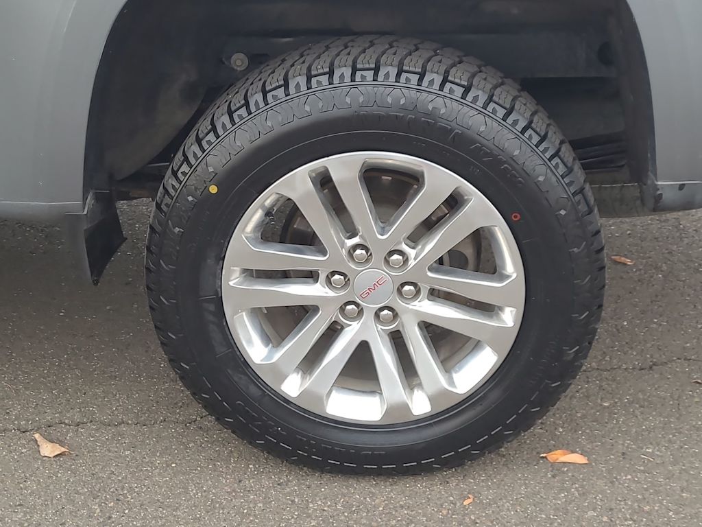 Thumbnail: 2018 GMC Canyon - 8