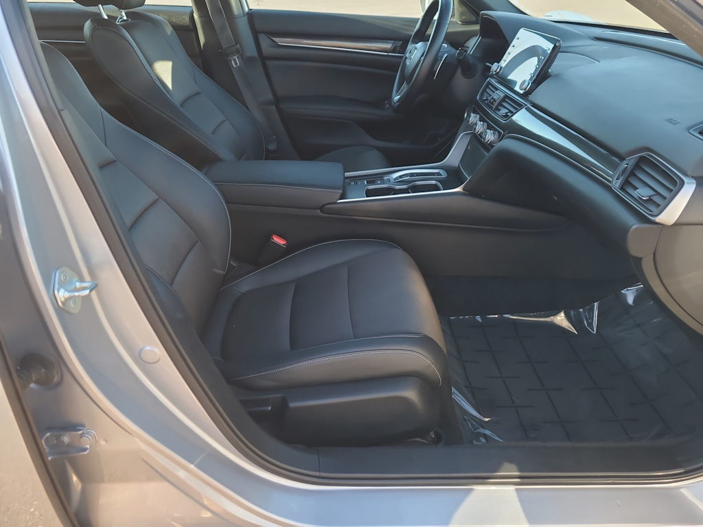 Thumbnail: 2022 Honda Accord - 11