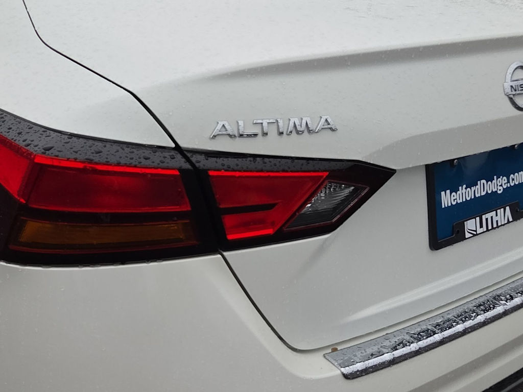Thumbnail: 2022 Nissan Altima - 27