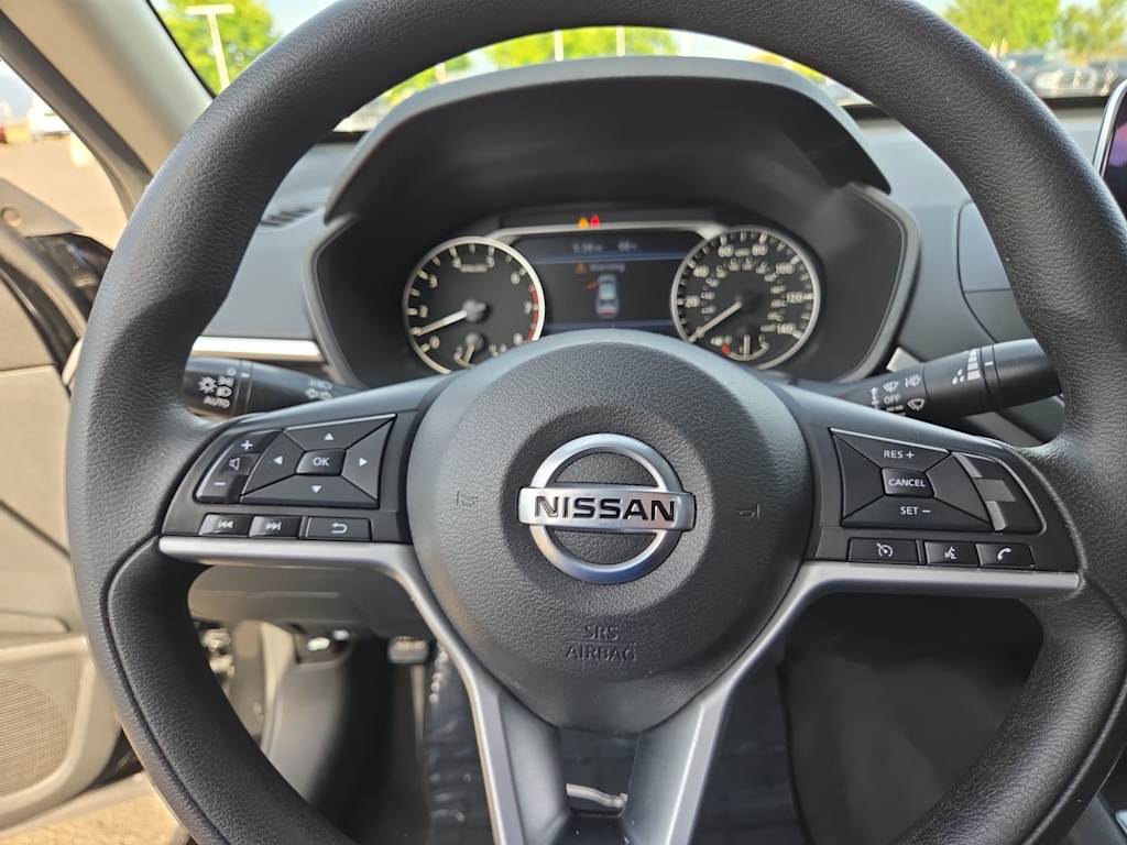 Thumbnail: 2022 Nissan Altima - 29