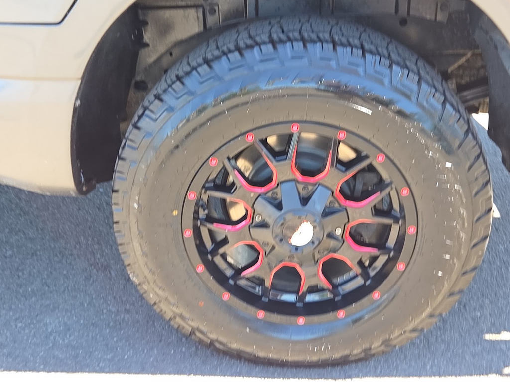Thumbnail: 2018 Nissan Titan - 7