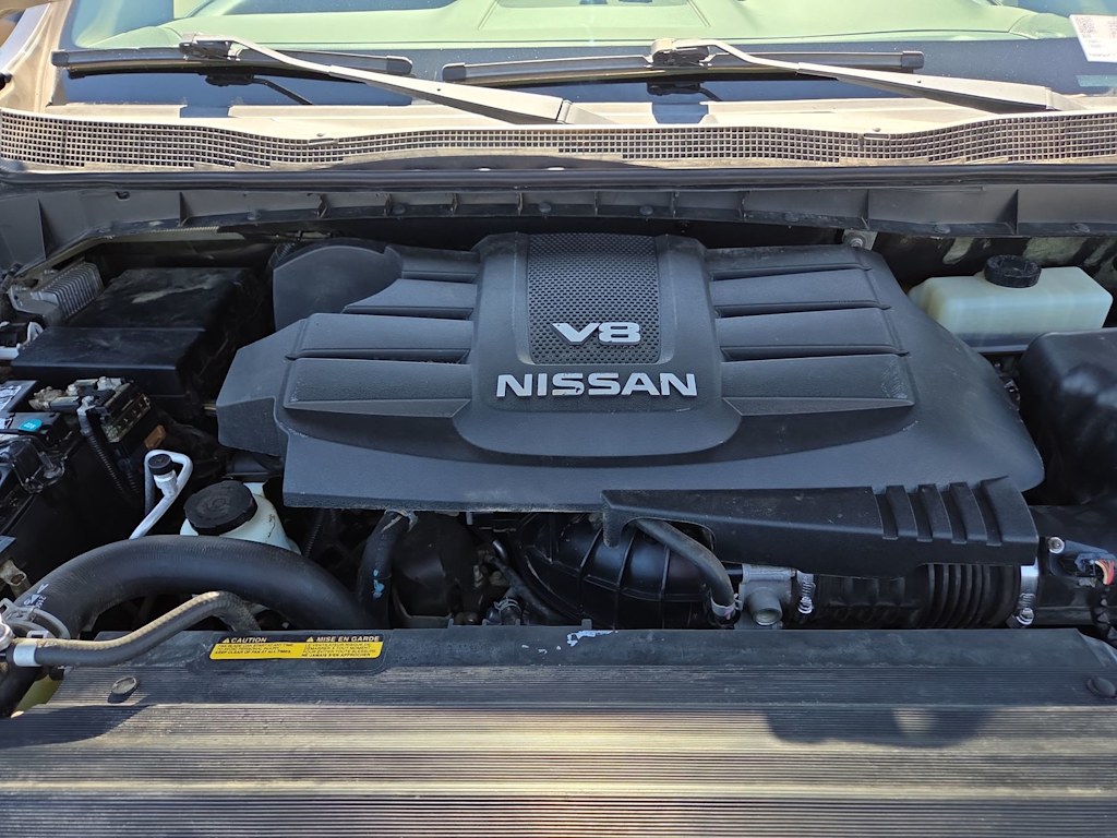 Thumbnail: 2018 Nissan Titan - 8
