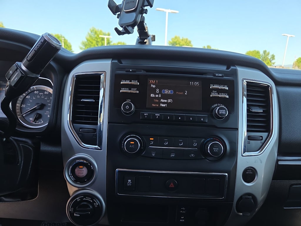 Thumbnail: 2018 Nissan Titan - 12