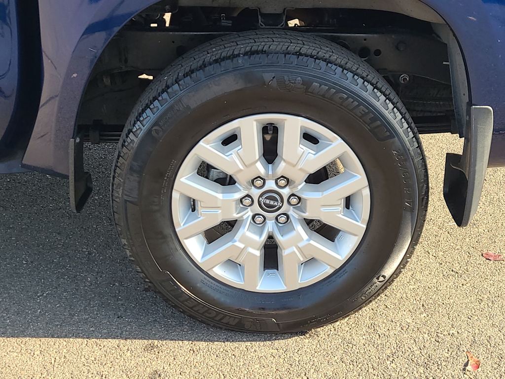 Thumbnail: 2023 Nissan Frontier - 7