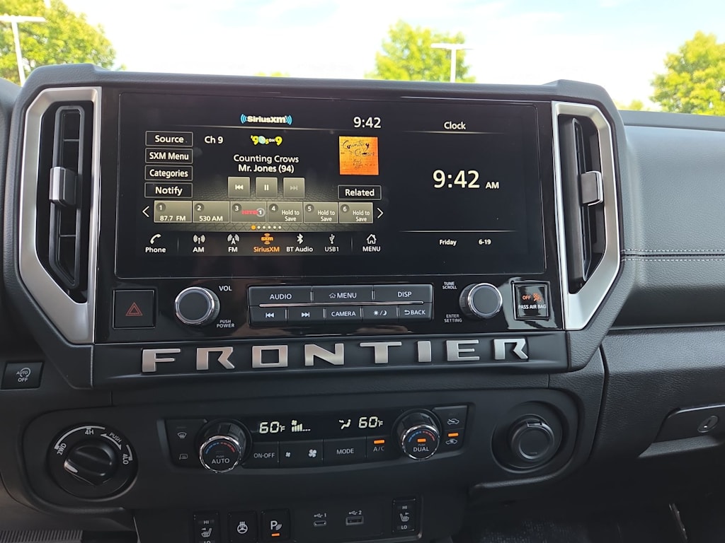 Thumbnail: 2025 Nissan Frontier - 13
