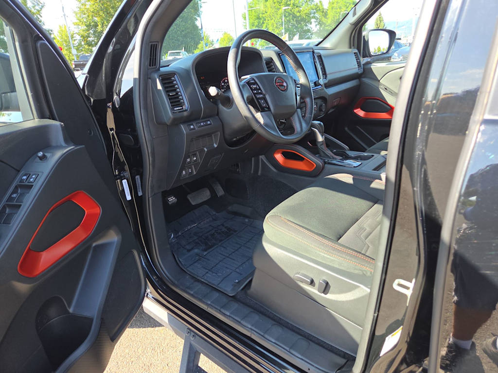 Thumbnail: 2023 Nissan Frontier - 10