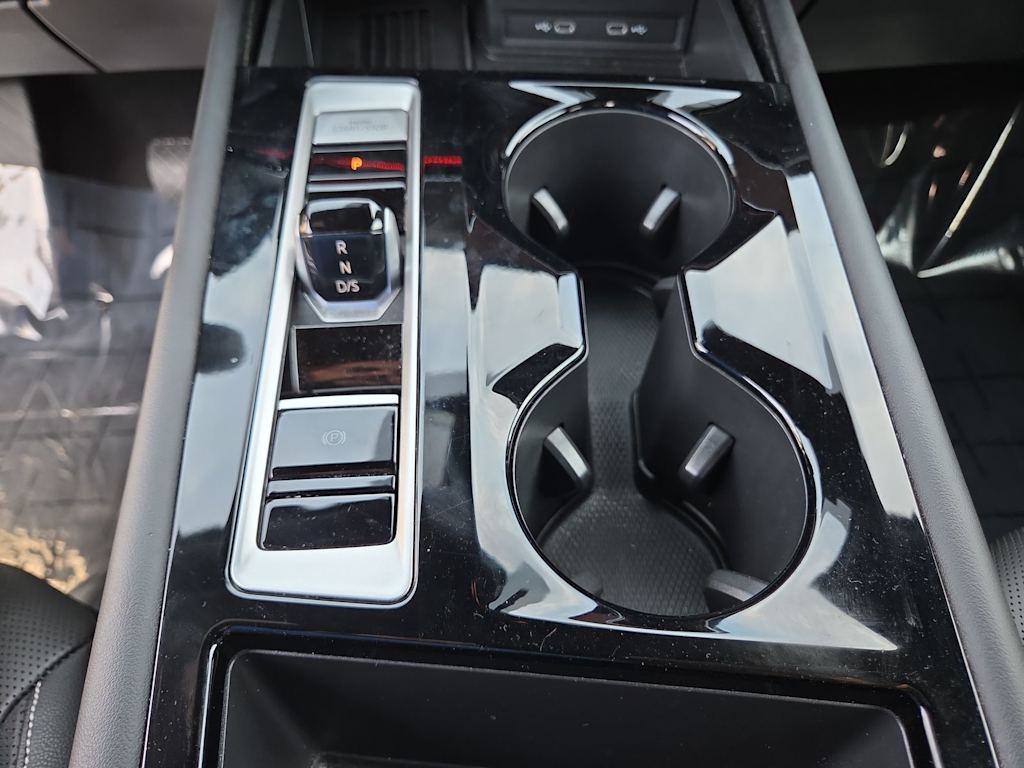 Thumbnail: 2025 Volkswagen Atlas - 13