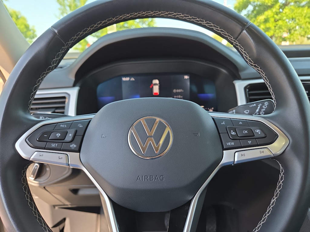 Thumbnail: 2022 Volkswagen Atlas - 9