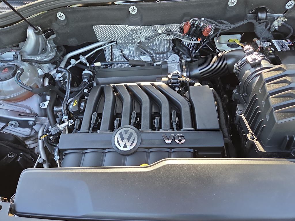 Thumbnail: 2022 Volkswagen Atlas - 8