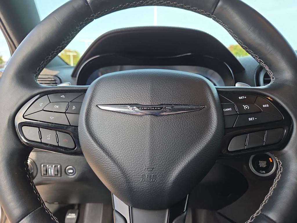 Thumbnail: 2018 Chrysler 300 - 29