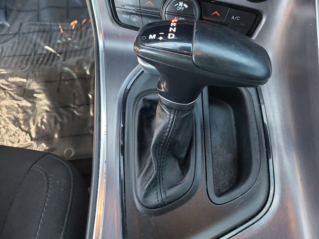 Thumbnail: 2018 Dodge Challenger - 15