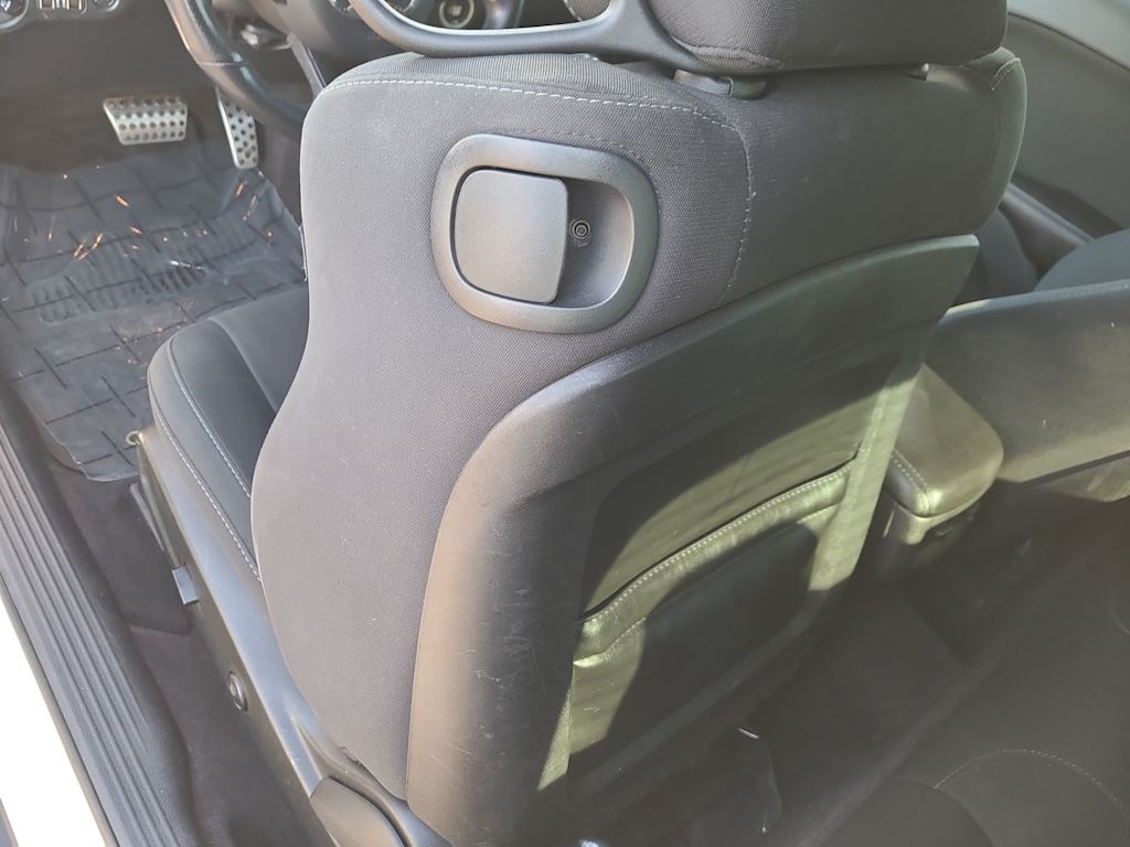 Thumbnail: 2018 Dodge Challenger - 28