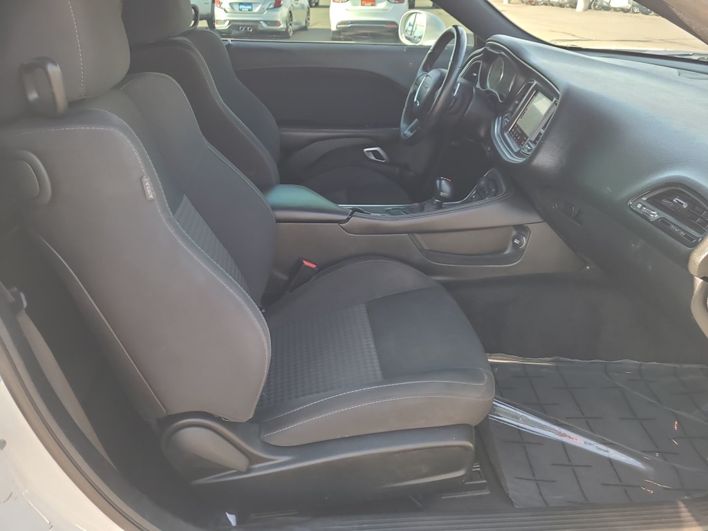 Thumbnail: 2018 Dodge Challenger - 12