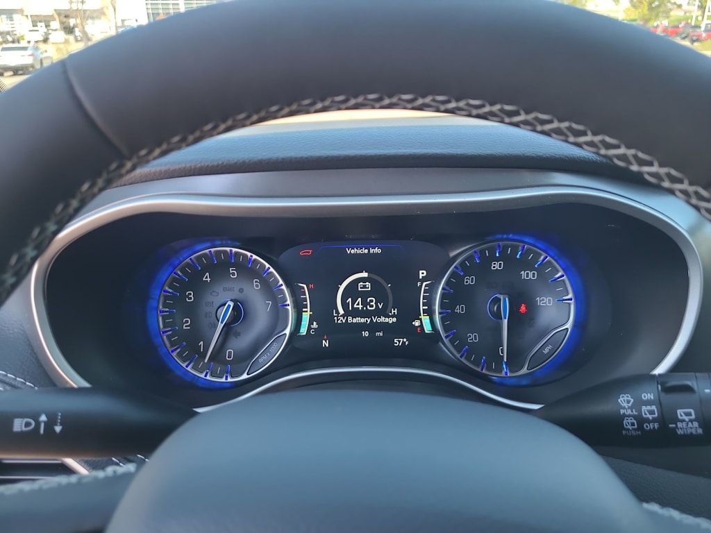 Thumbnail: 2026 Chrysler Pacifica - 14