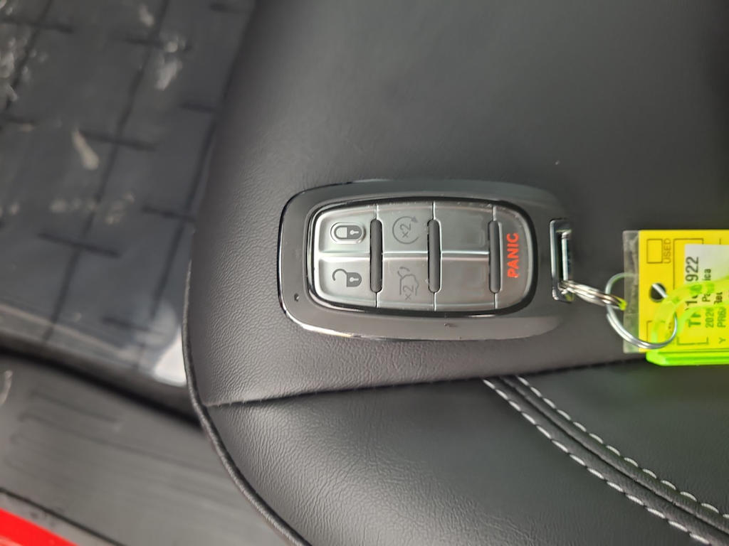Thumbnail: 2026 Chrysler Pacifica - 16