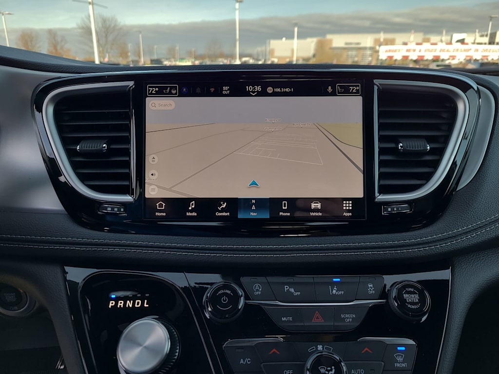Thumbnail: 2026 Chrysler Pacifica - 13