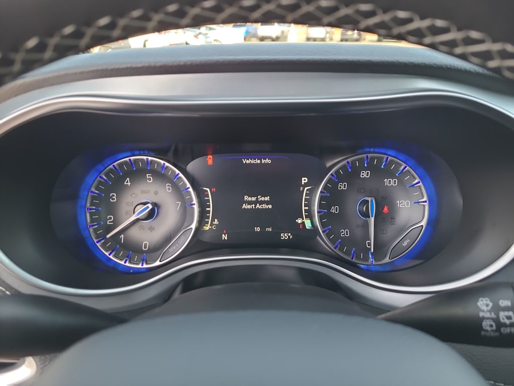 Thumbnail: 2026 Chrysler Pacifica - 14