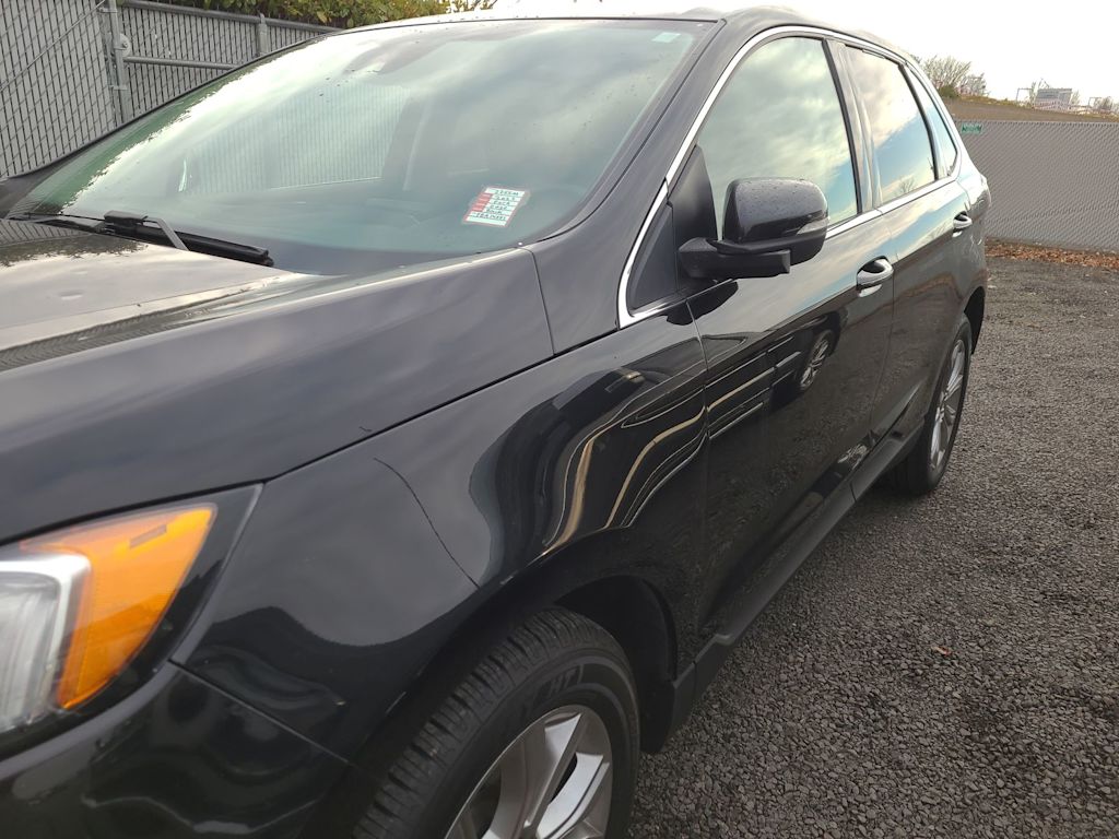 Thumbnail: 2023 Ford Edge - 10