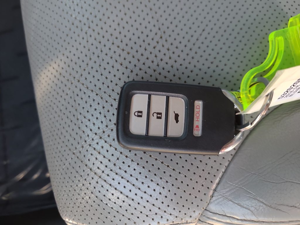 Thumbnail: 2016 Honda CR-V - 17