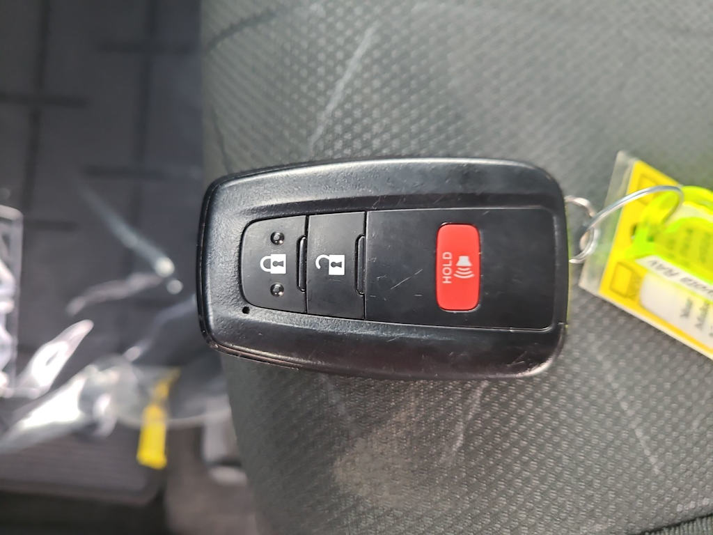 Thumbnail: 2024 Toyota RAV4 - 17