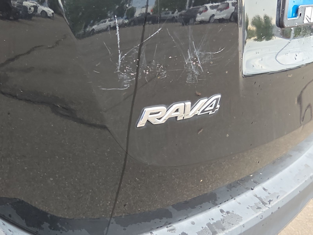Thumbnail: 2015 Toyota RAV4 - 7