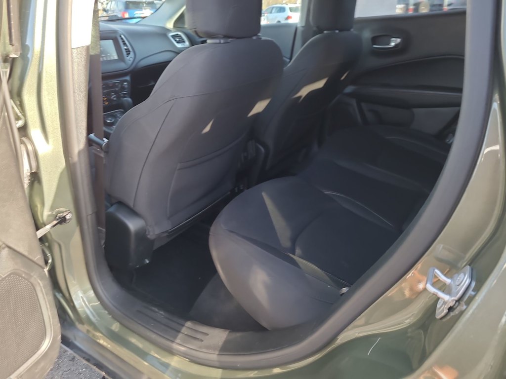 Thumbnail: 2019 Jeep Compass - 13