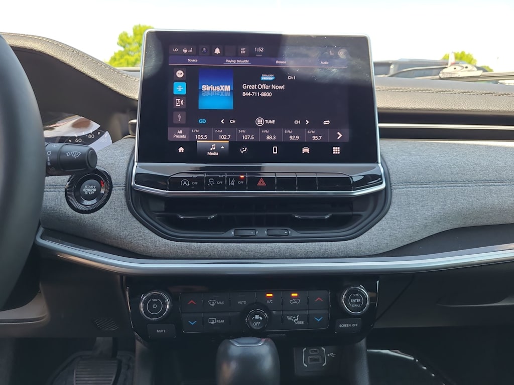 Thumbnail: 2023 Jeep Compass - 13