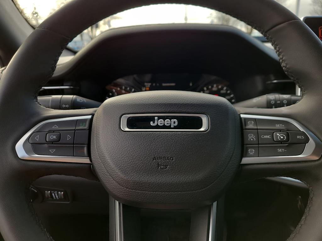 Thumbnail: 2023 Jeep Compass - 29
