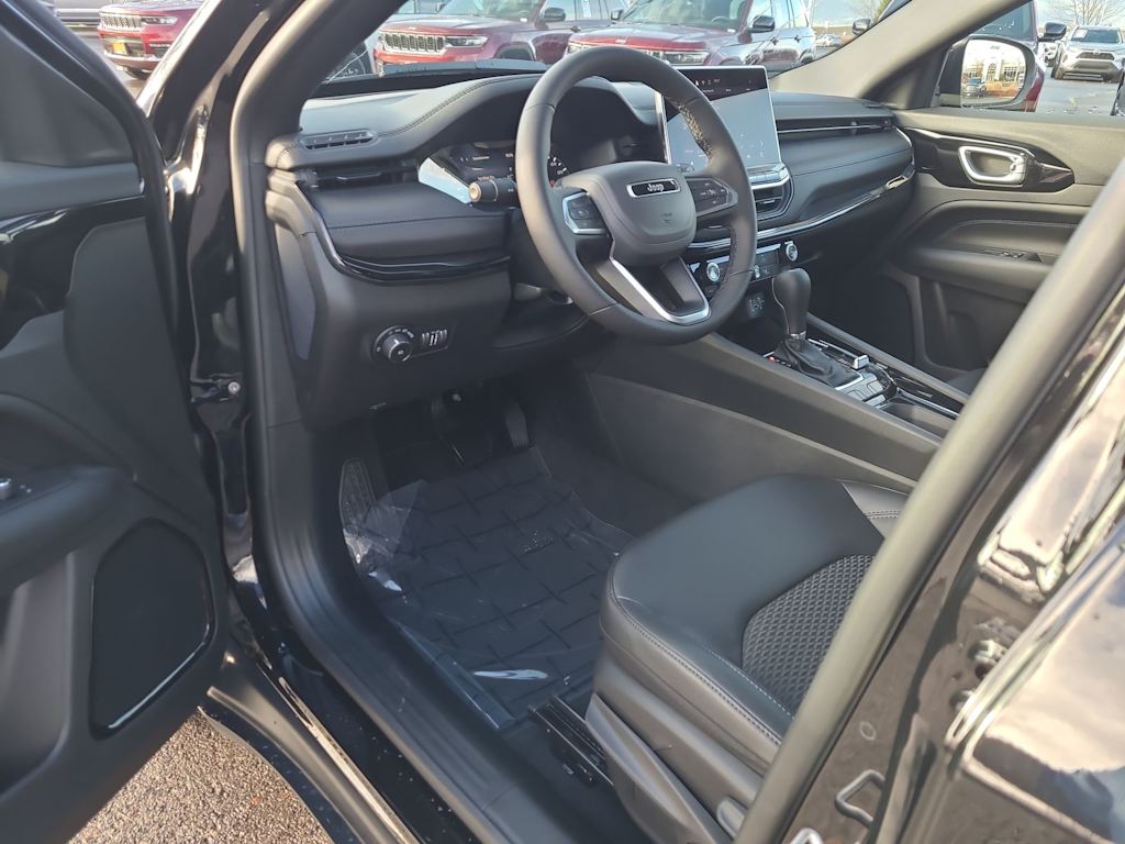 Thumbnail: 2026 Jeep Compass - 2