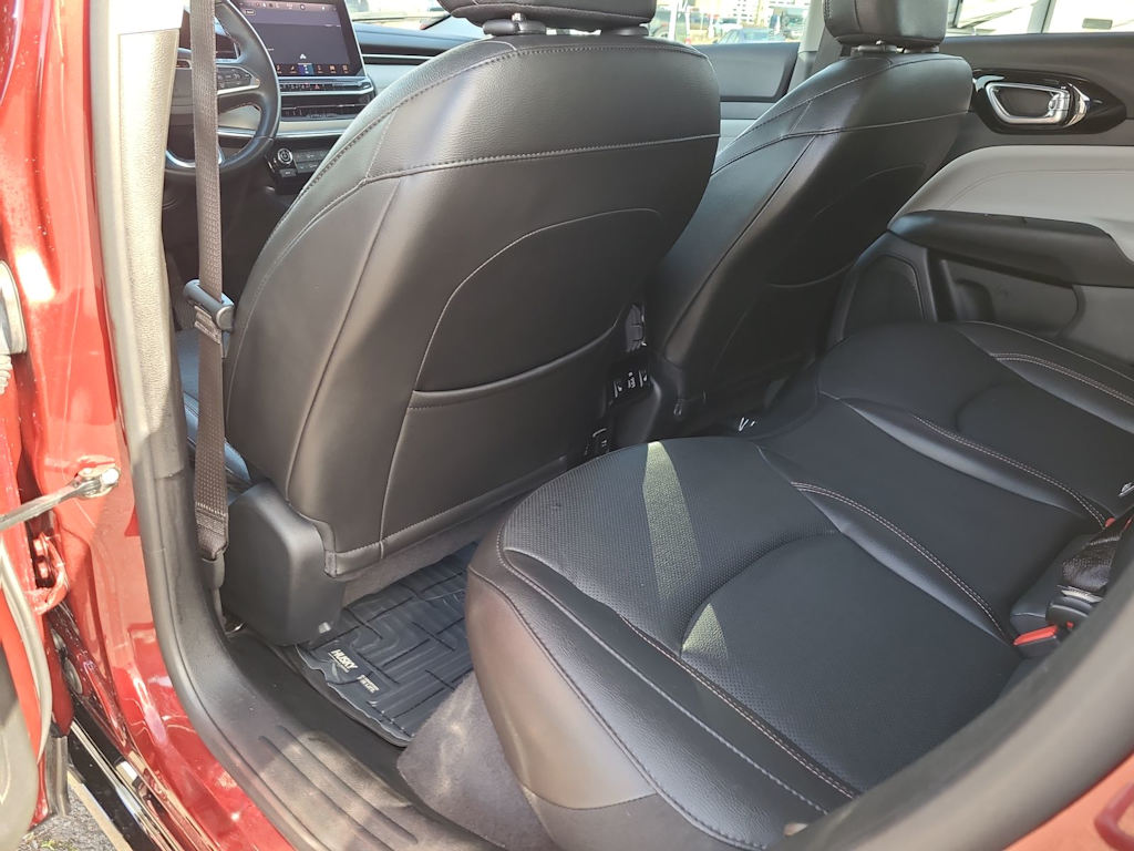 Thumbnail: 2022 Jeep Compass - 12