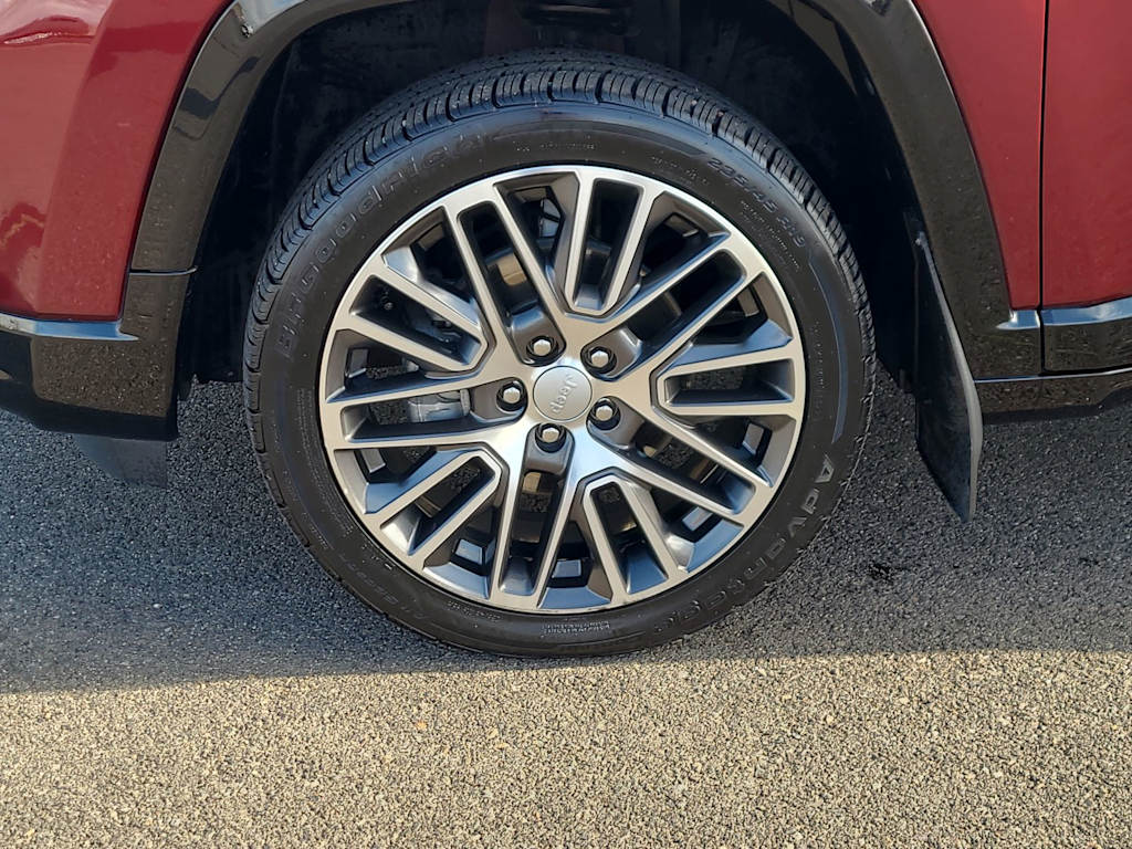 Thumbnail: 2022 Jeep Compass - 8