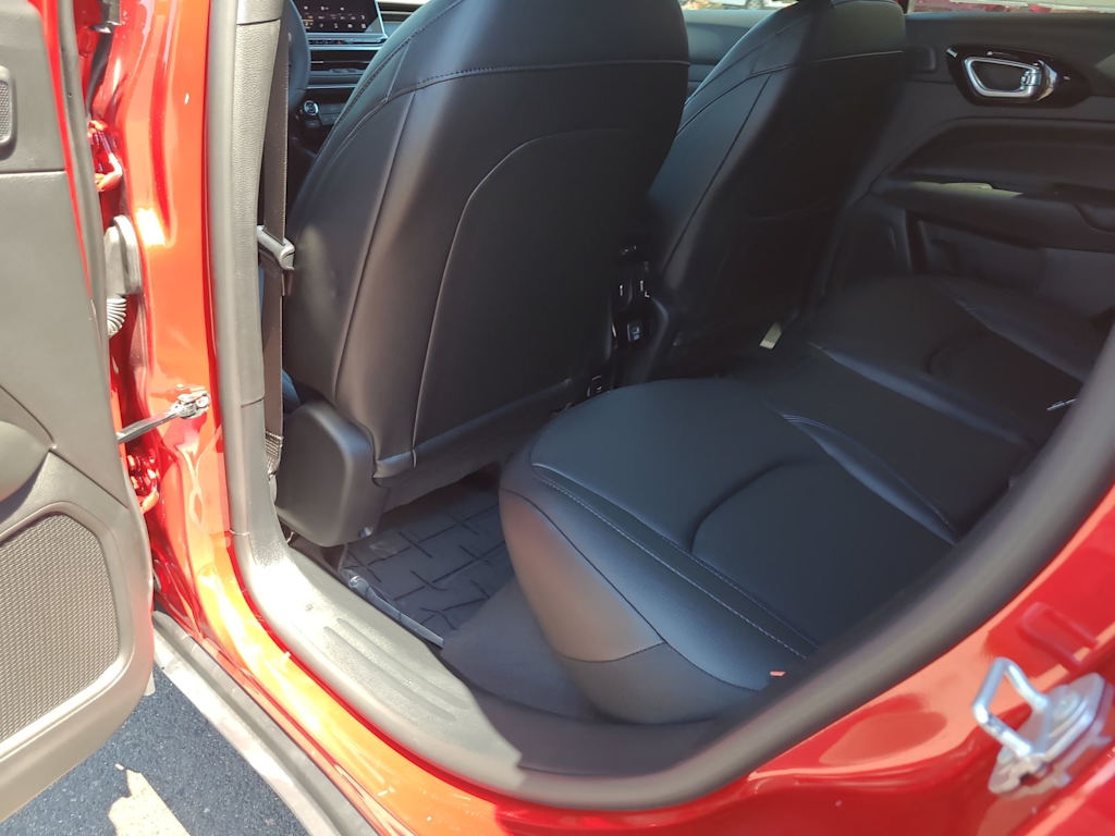 Thumbnail: 2025 Jeep Compass - 13